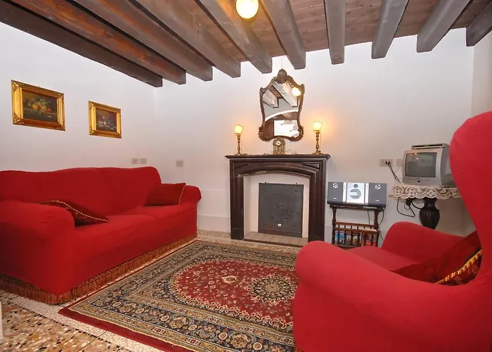 卡里奥马林公寓